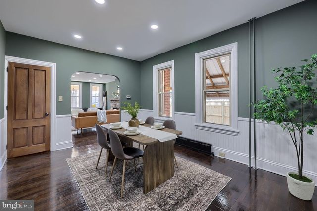 245 N 4TH ST, Columbia, PA 17512