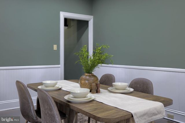 245 N 4TH ST, Columbia, PA 17512