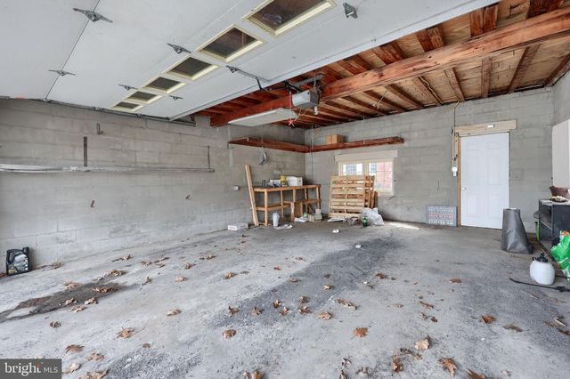 245 N 4TH ST, Columbia, PA 17512