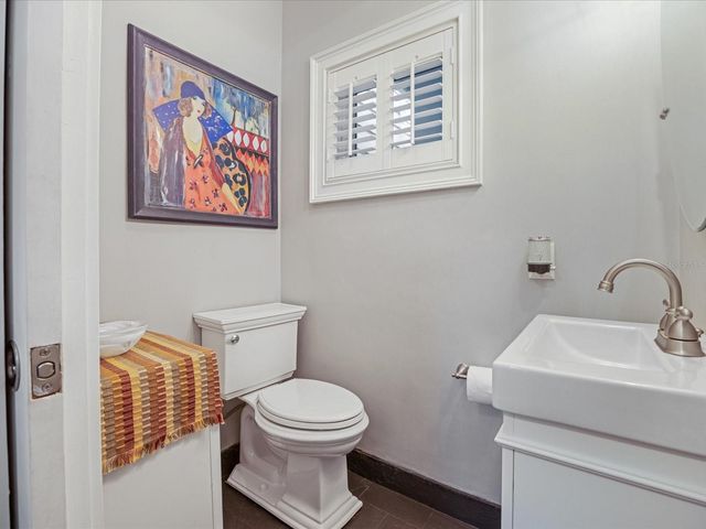 420 DRUID ROAD W, Clearwater, FL 33756