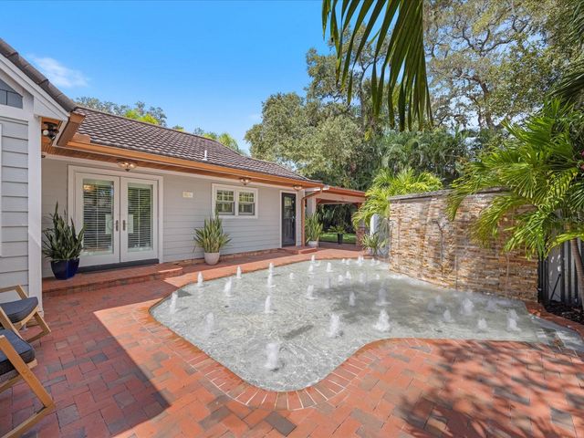 420 DRUID ROAD W, Clearwater, FL 33756