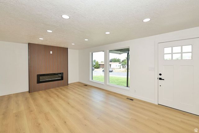 3828 S 7160 W, West Valley City, UT 84128