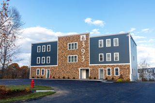 393 Court St 5, Plymouth, MA 02360