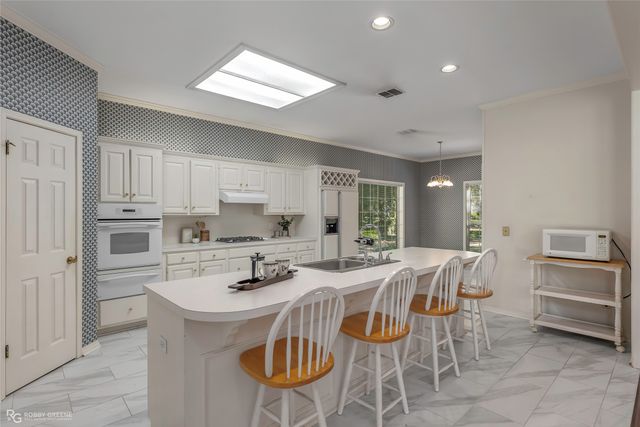 210 Ockley Drive, Shreveport, LA 71105