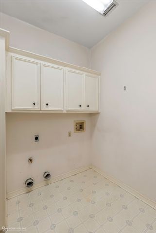 210 Ockley Drive, Shreveport, LA 71105