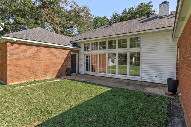 210 Ockley Drive, Shreveport, LA 71105