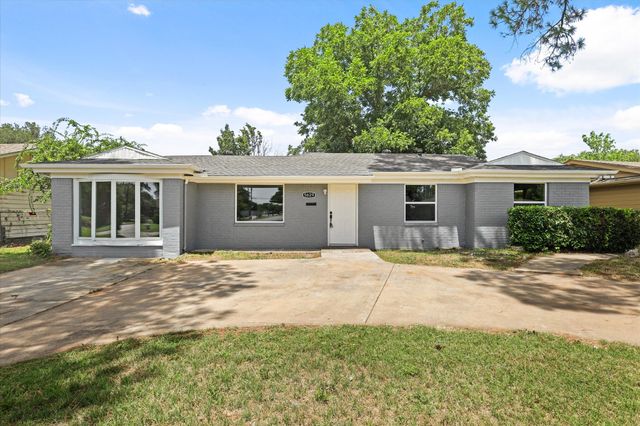 5629 Maceo Lane, Fort Worth, TX 76112
