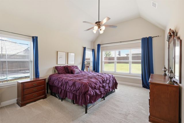 212 Lillian Lane, Waxahachie, TX 75165