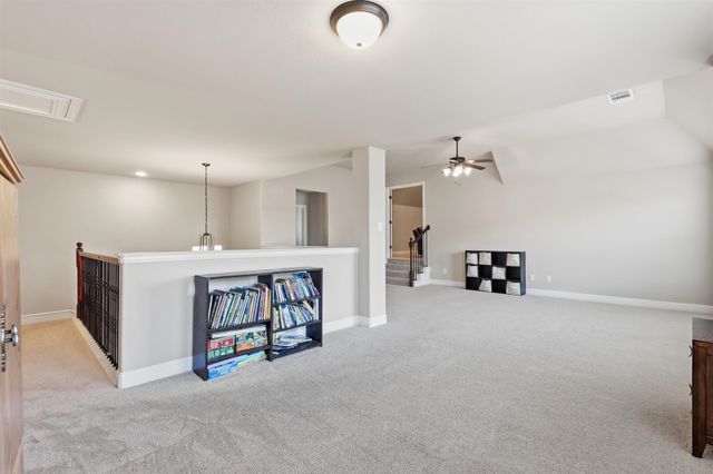 212 Lillian Lane, Waxahachie, TX 75165