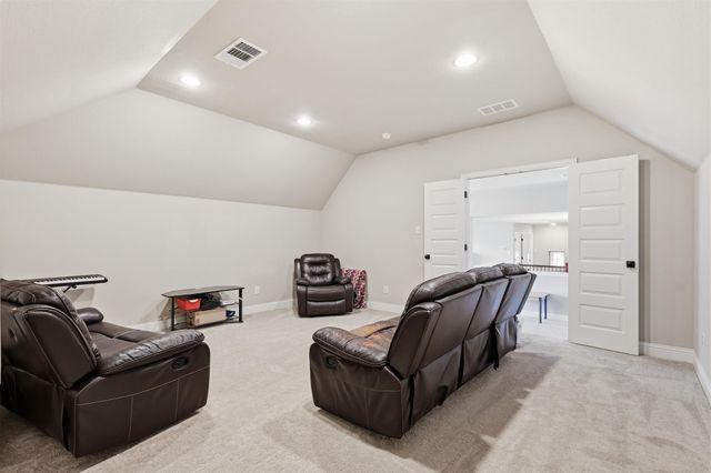 212 Lillian Lane, Waxahachie, TX 75165
