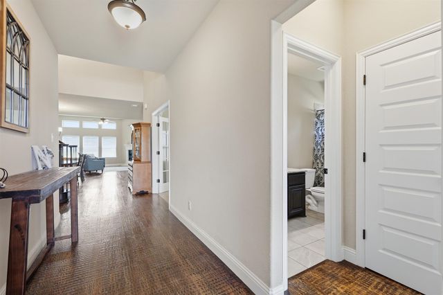 212 Lillian Lane, Waxahachie, TX 75165