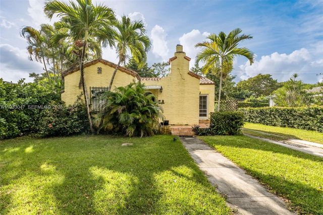 222 Romano Ave, Coral Gables, FL 33134