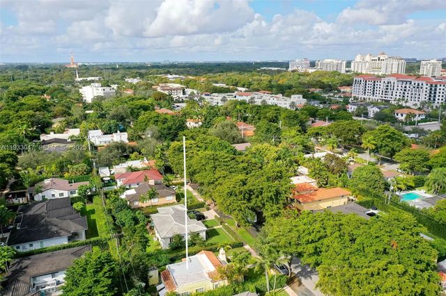 222 Romano Ave, Coral Gables, FL 33134