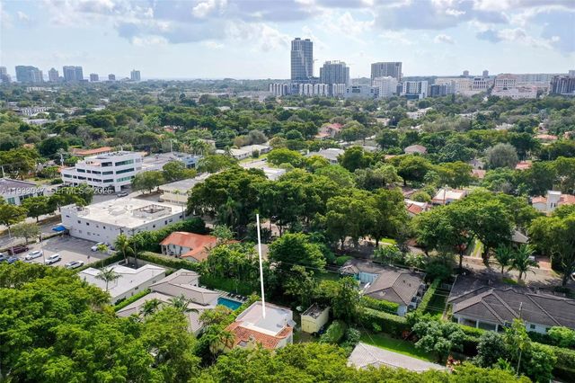 222 Romano Ave, Coral Gables, FL 33134