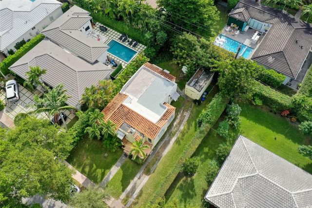 222 Romano Ave, Coral Gables, FL 33134