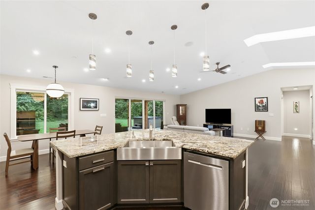 20126 SE 308th Street, Kent, WA 98042