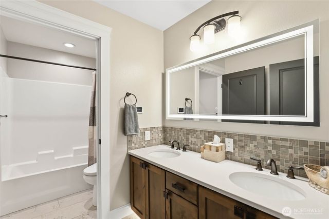 20126 SE 308th Street, Kent, WA 98042