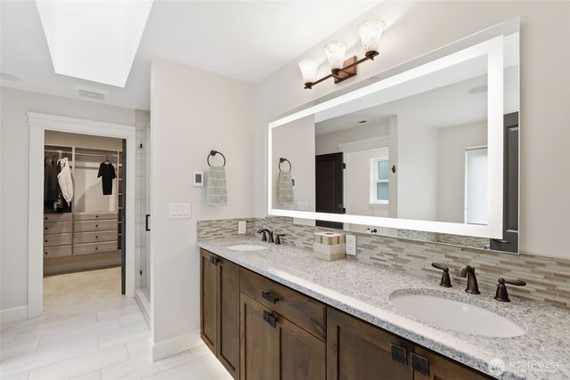 20126 SE 308th Street, Kent, WA 98042