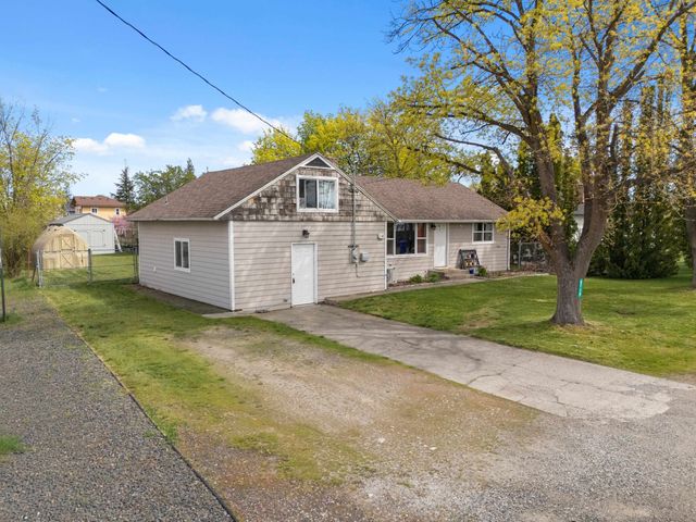 8719 E Valleyway Ave, Spokane, WA 99212