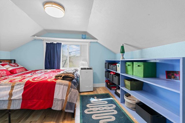 8719 E Valleyway Ave, Spokane, WA 99212