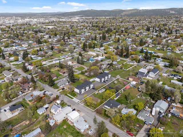 8719 E Valleyway Ave, Spokane, WA 99212