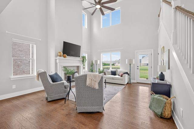 792 Plowson Rd, Mount Juliet, TN 37122