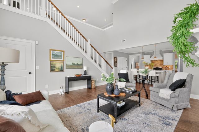792 Plowson Rd, Mount Juliet, TN 37122