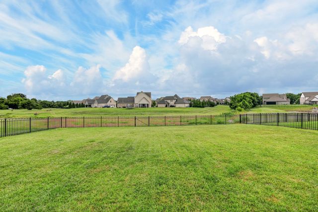 792 Plowson Rd, Mount Juliet, TN 37122