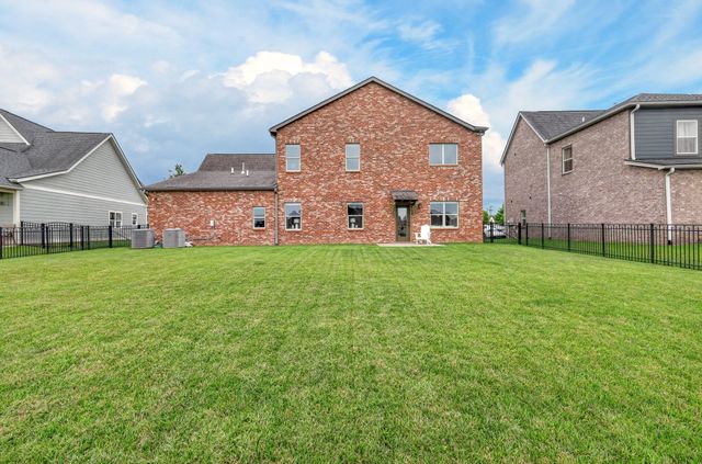 792 Plowson Rd, Mount Juliet, TN 37122