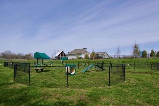 792 Plowson Rd, Mount Juliet, TN 37122