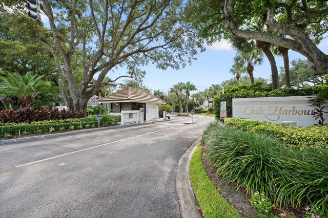 21 Grand Bay Circle, Juno Beach, FL 33408