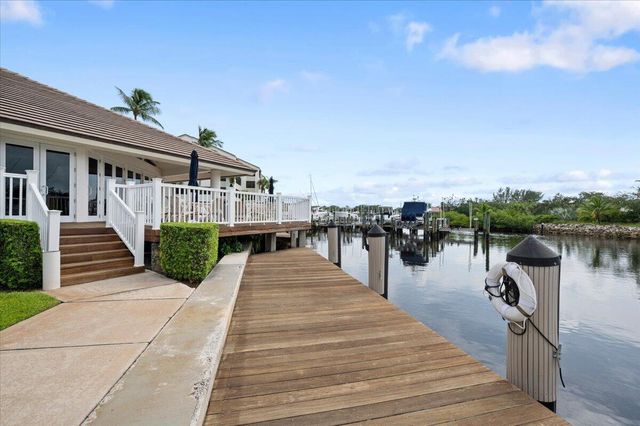 21 Grand Bay Circle, Juno Beach, FL 33408