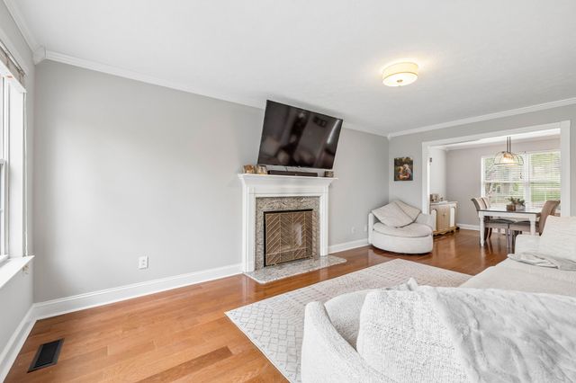 121 Bentree Dr, Hendersonville, TN 37075