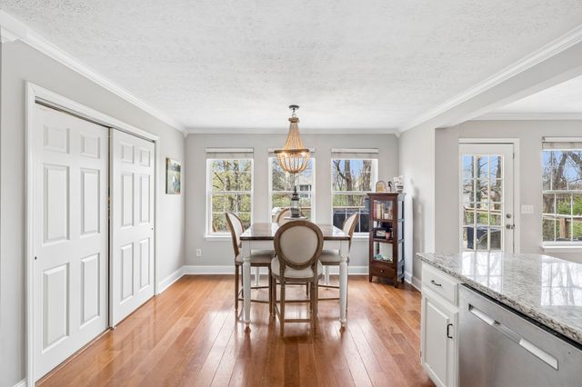 121 Bentree Dr, Hendersonville, TN 37075