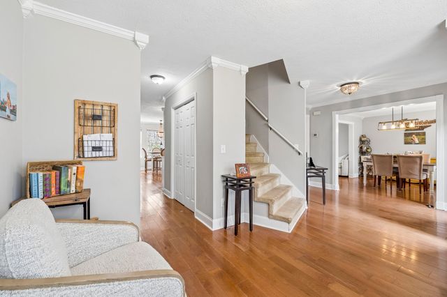 121 Bentree Dr, Hendersonville, TN 37075