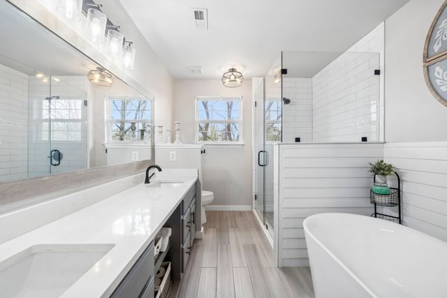 121 Bentree Dr, Hendersonville, TN 37075