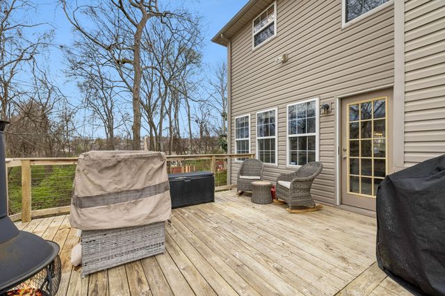 121 Bentree Dr, Hendersonville, TN 37075