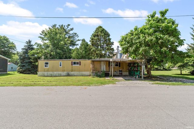 200 Church Street, Walton, IN 46994