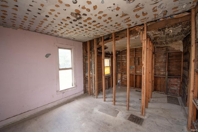 200 Church Street, Walton, IN 46994