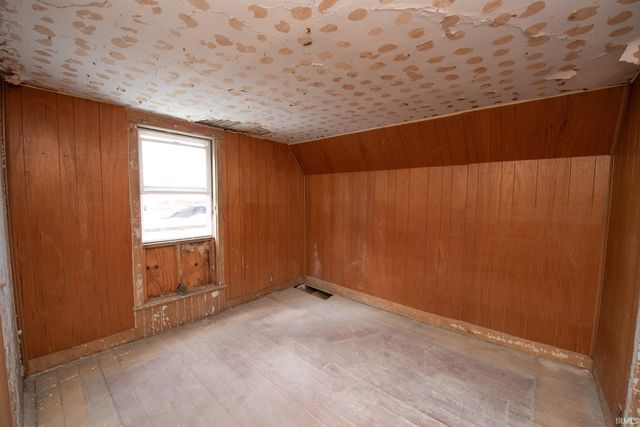 200 Church Street, Walton, IN 46994