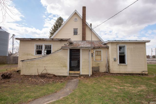 200 Church Street, Walton, IN 46994