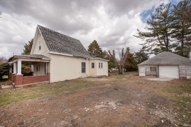 200 Church Street, Walton, IN 46994