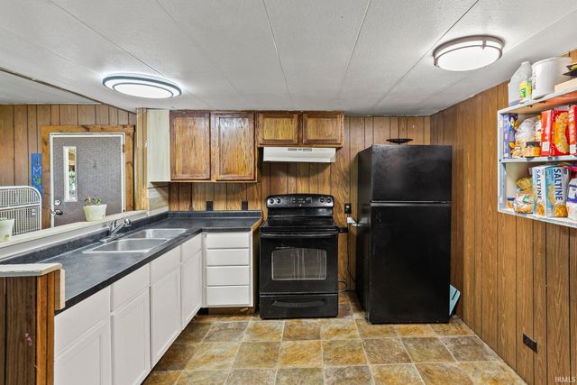 200 Church Street, Walton, IN 46994