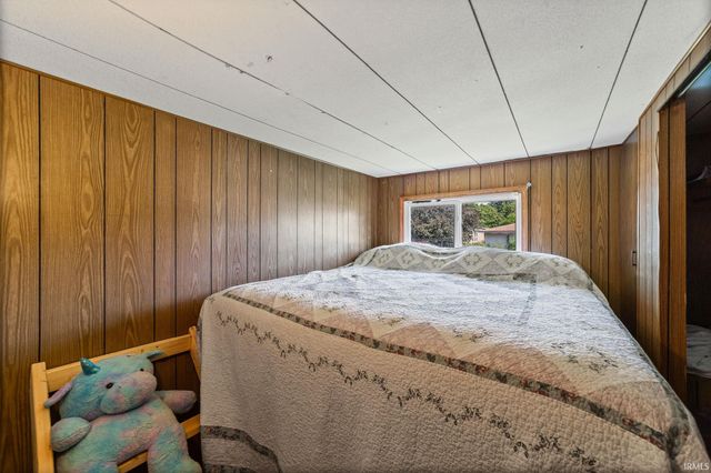 200 Church Street, Walton, IN 46994