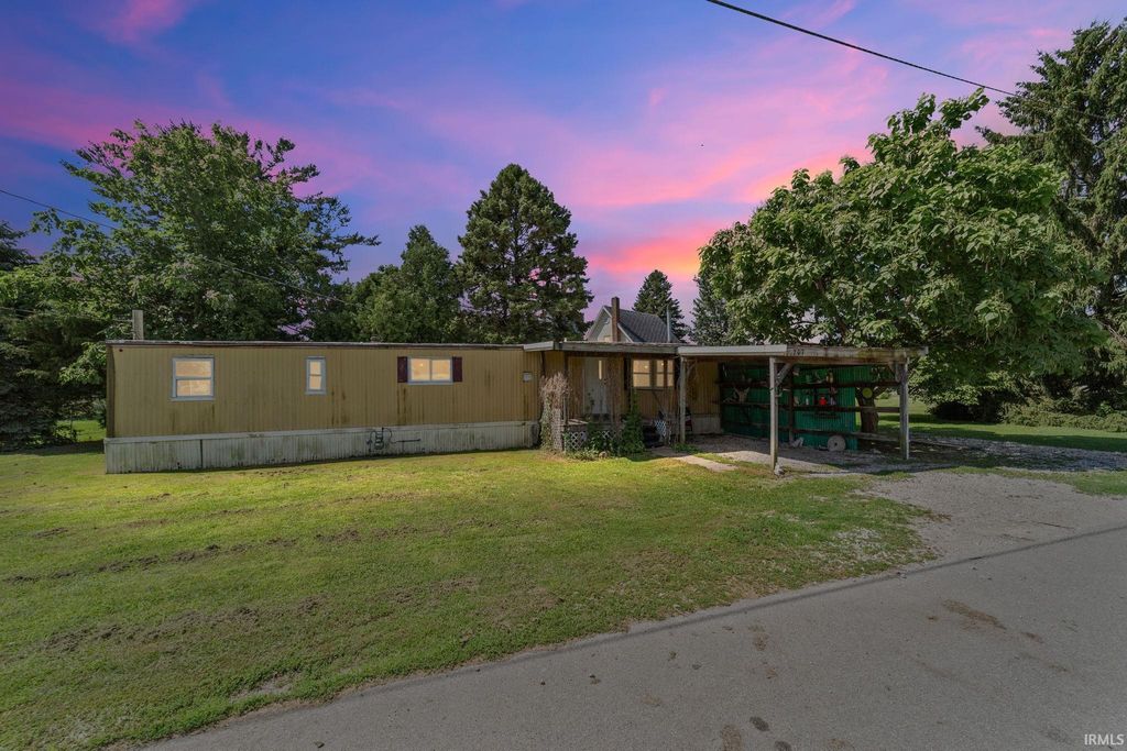 200 Church Street, Walton, IN 46994