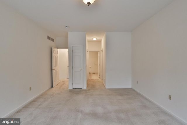 1384 HENNABERRY LN, Easton, PA 18040