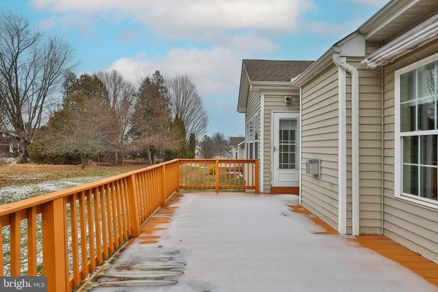 1384 HENNABERRY LN, Easton, PA 18040