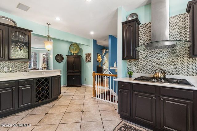 376 Morristown Road, Matawan, NJ 07747