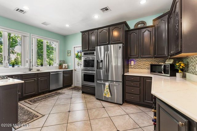376 Morristown Road, Matawan, NJ 07747