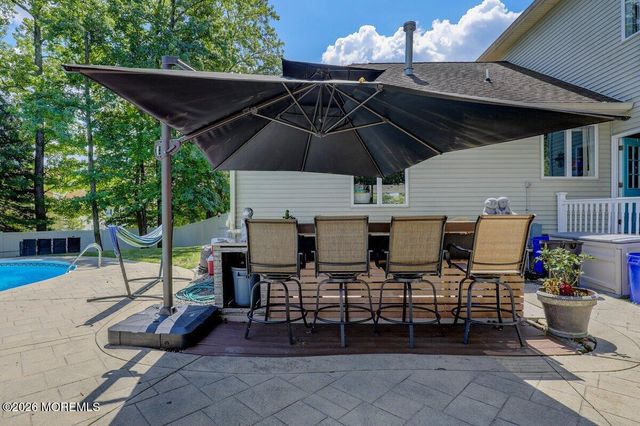 376 Morristown Road, Matawan, NJ 07747